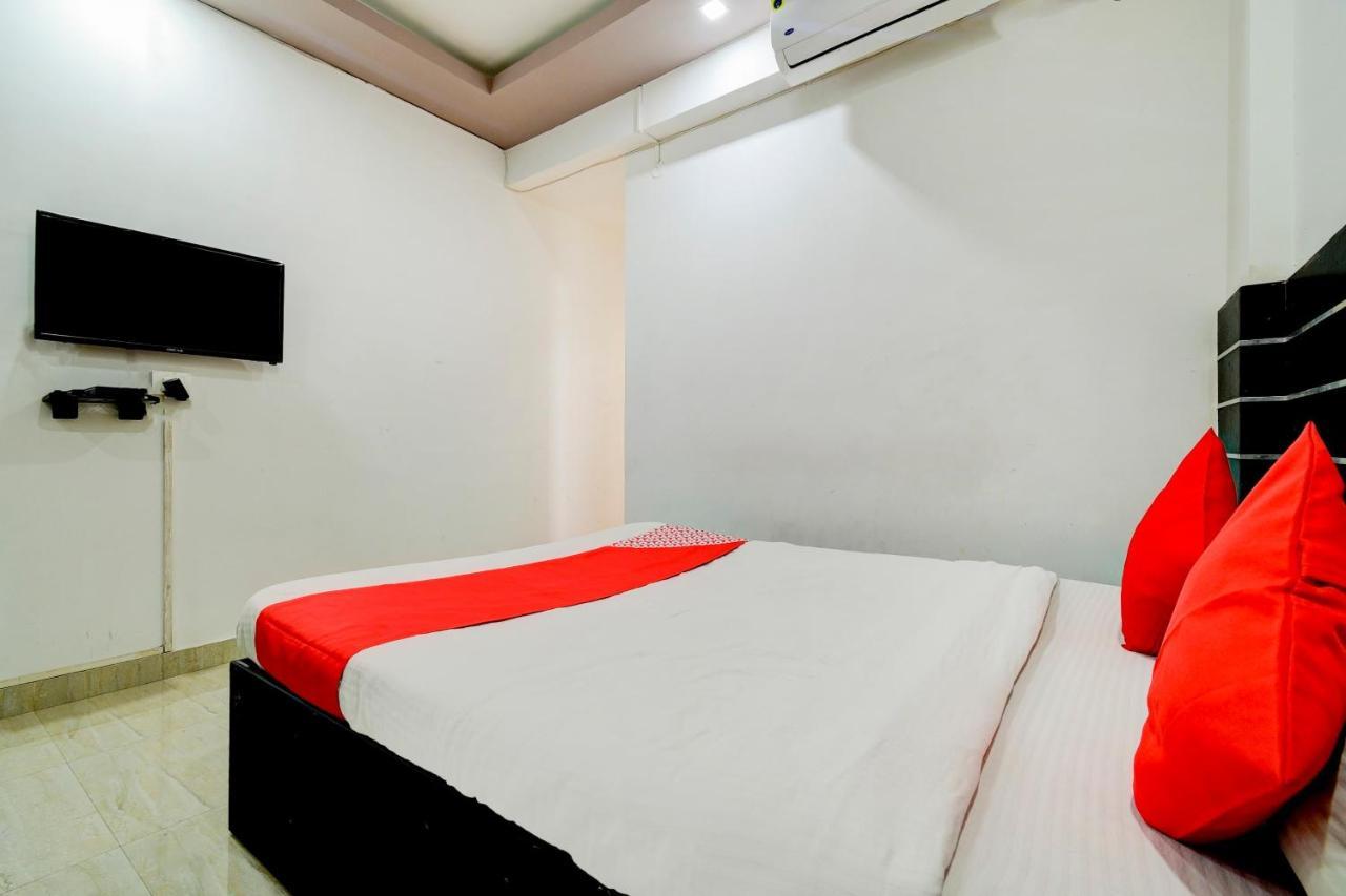 Oyo 80488 Mi Casa Homestay 古瓦哈提 外观 照片