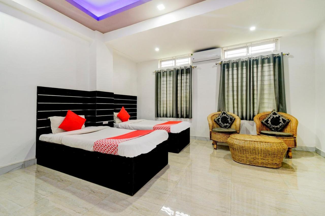Oyo 80488 Mi Casa Homestay 古瓦哈提 外观 照片