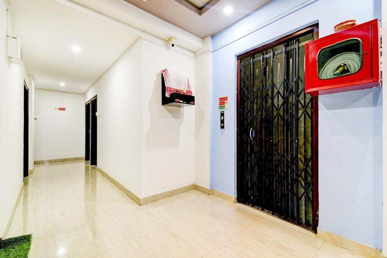 Oyo 80488 Mi Casa Homestay 古瓦哈提 外观 照片