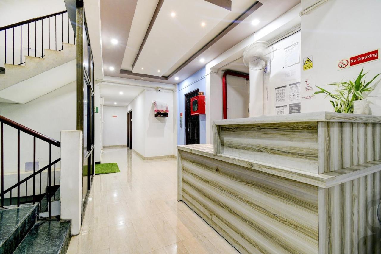 Oyo 80488 Mi Casa Homestay 古瓦哈提 外观 照片
